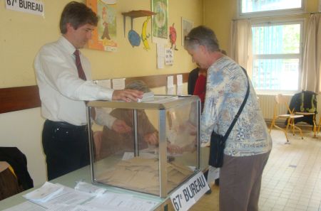 bureau-de-vote1