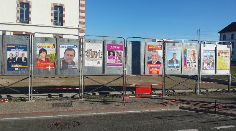 Le second tour des élections régionales dans la nouvelle région LRMP opposera les listes FN de Louis Aliot, celle menée par Dominique Réynié et la liste d'union de la gauche dirigée par Carole Delga